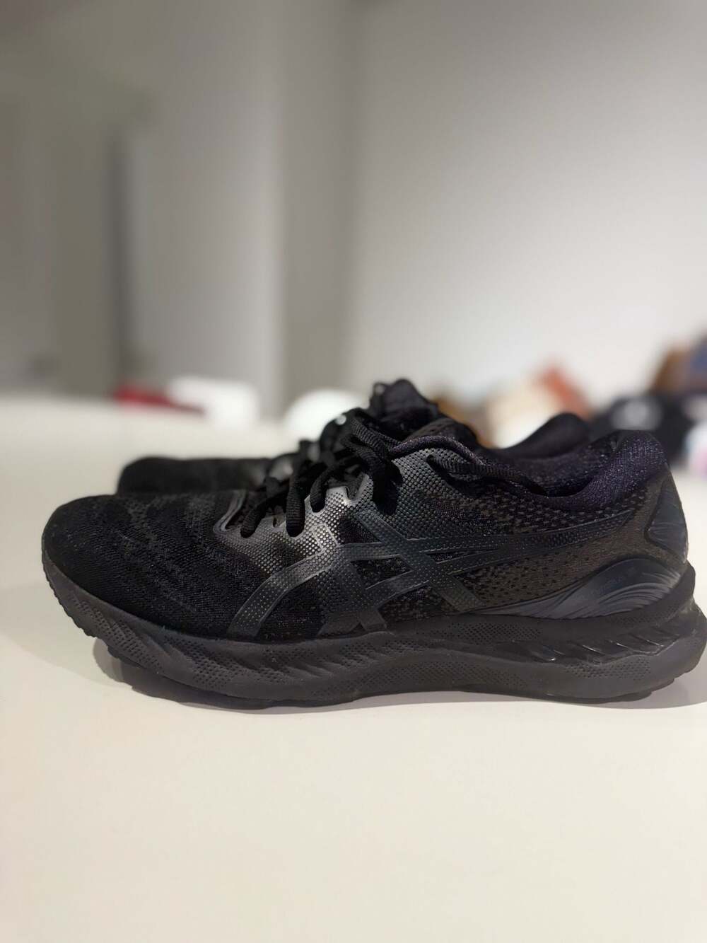 Asics Gel-Nimbus 23 Running Shoes Triple Black Men's Size 11 - Picture 5 of 13